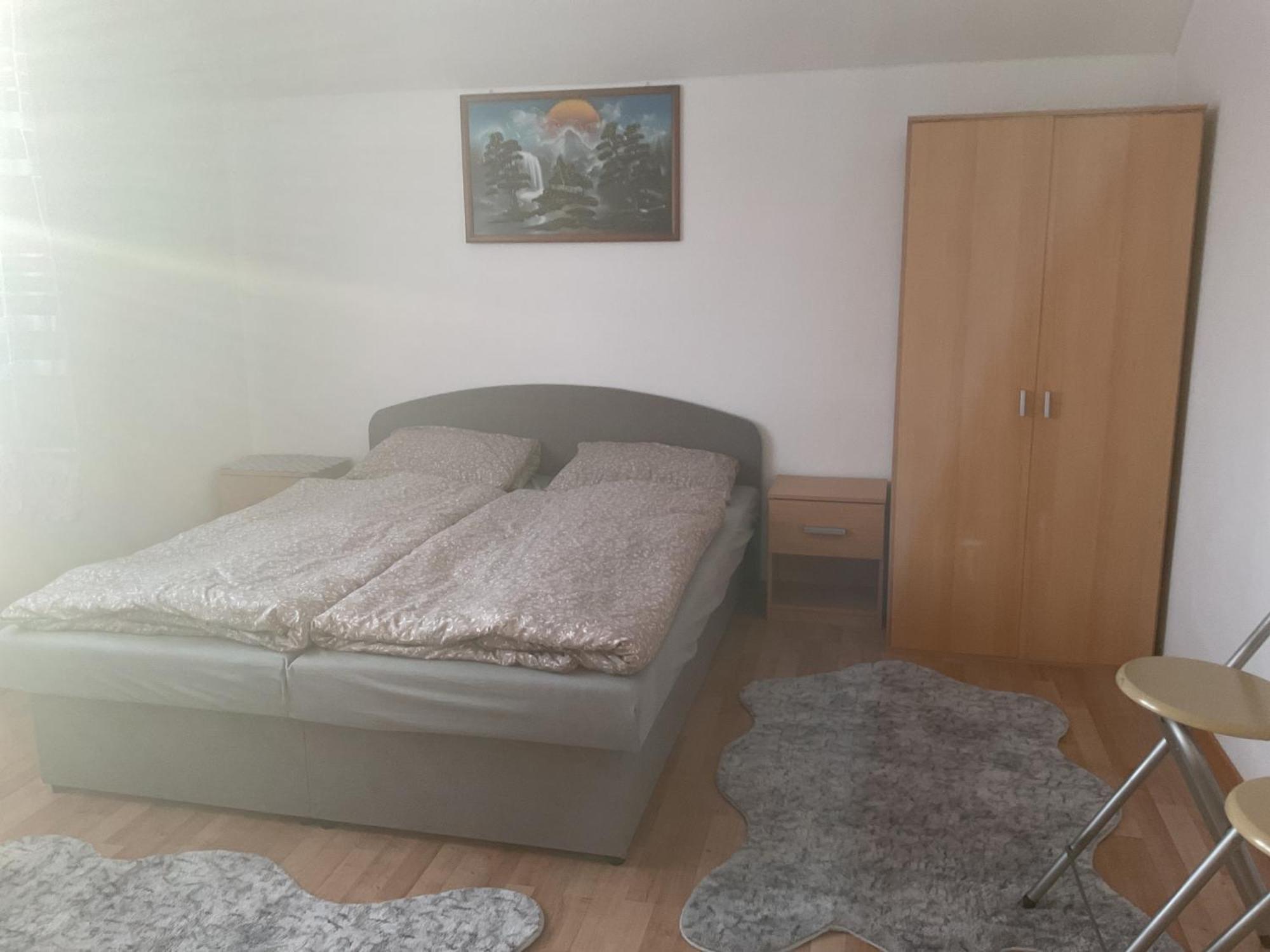 Homestay Renata Nova Lesna Luaran gambar