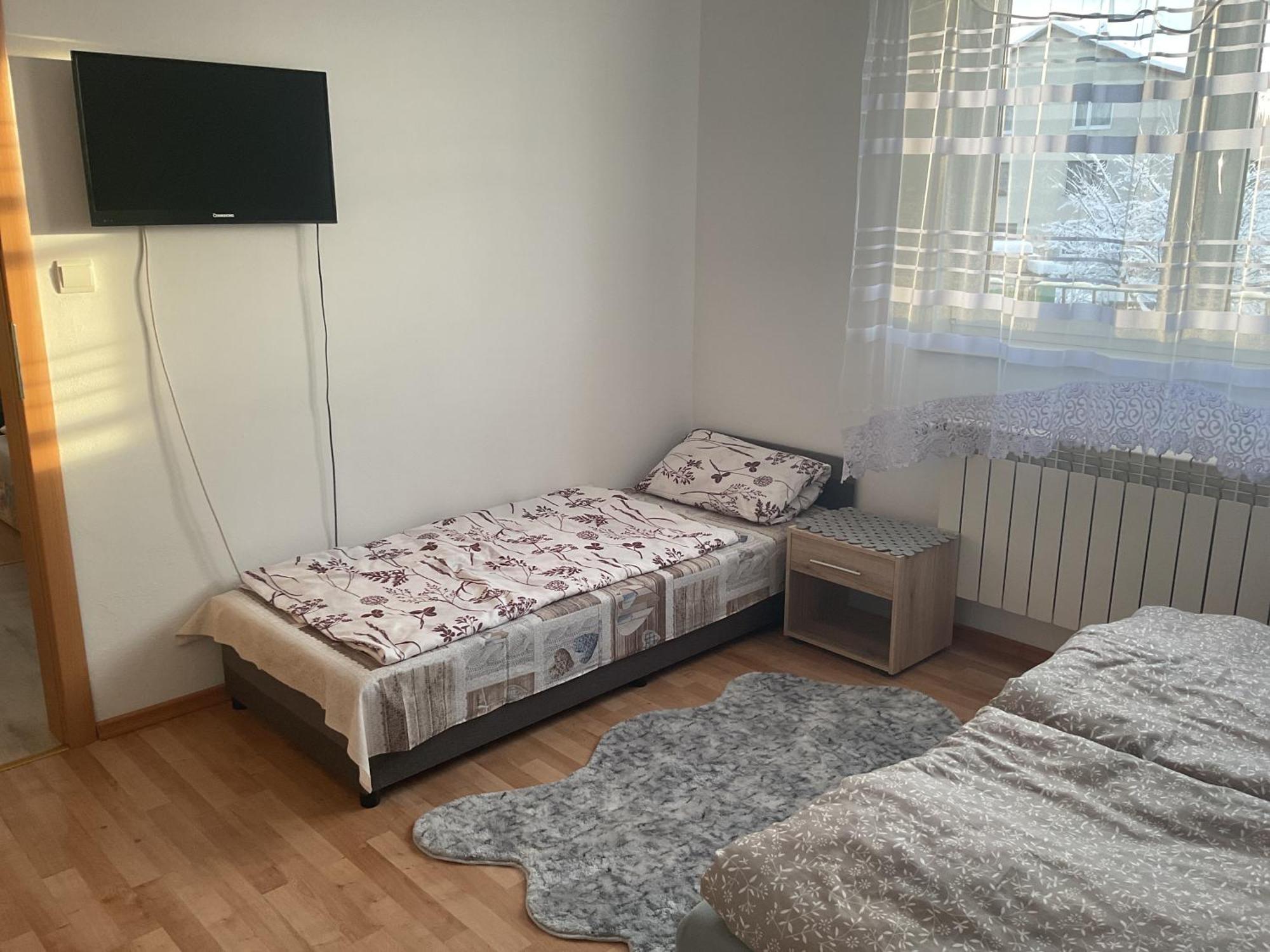 Homestay Renata Nova Lesna Luaran gambar
