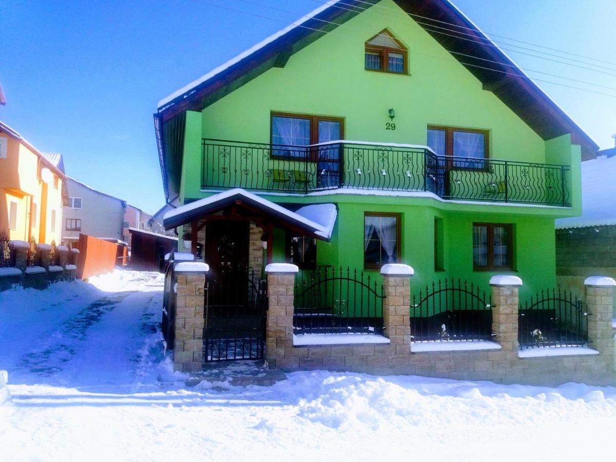 Homestay Renata Nova Lesna Luaran gambar