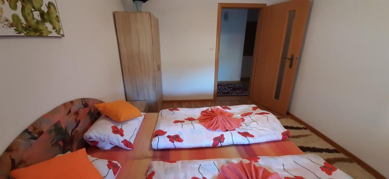 Homestay Renata Nova Lesna Luaran gambar